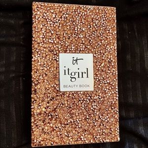 It cosmetics Vol.2 Beauty Book Full pallet